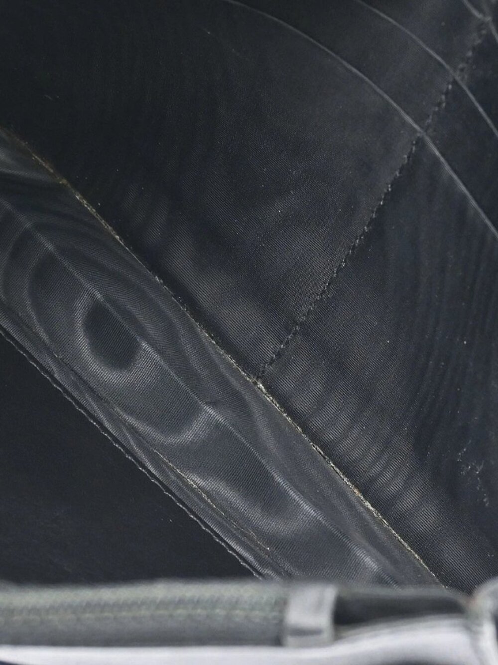 Chanel Black Calfskin Long Wallet 177928 - Picture 10 of 15